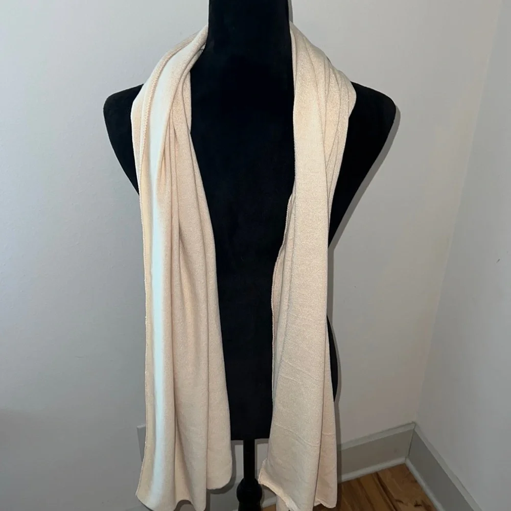 RIKKA 100% Viscose beige long unisex scarf